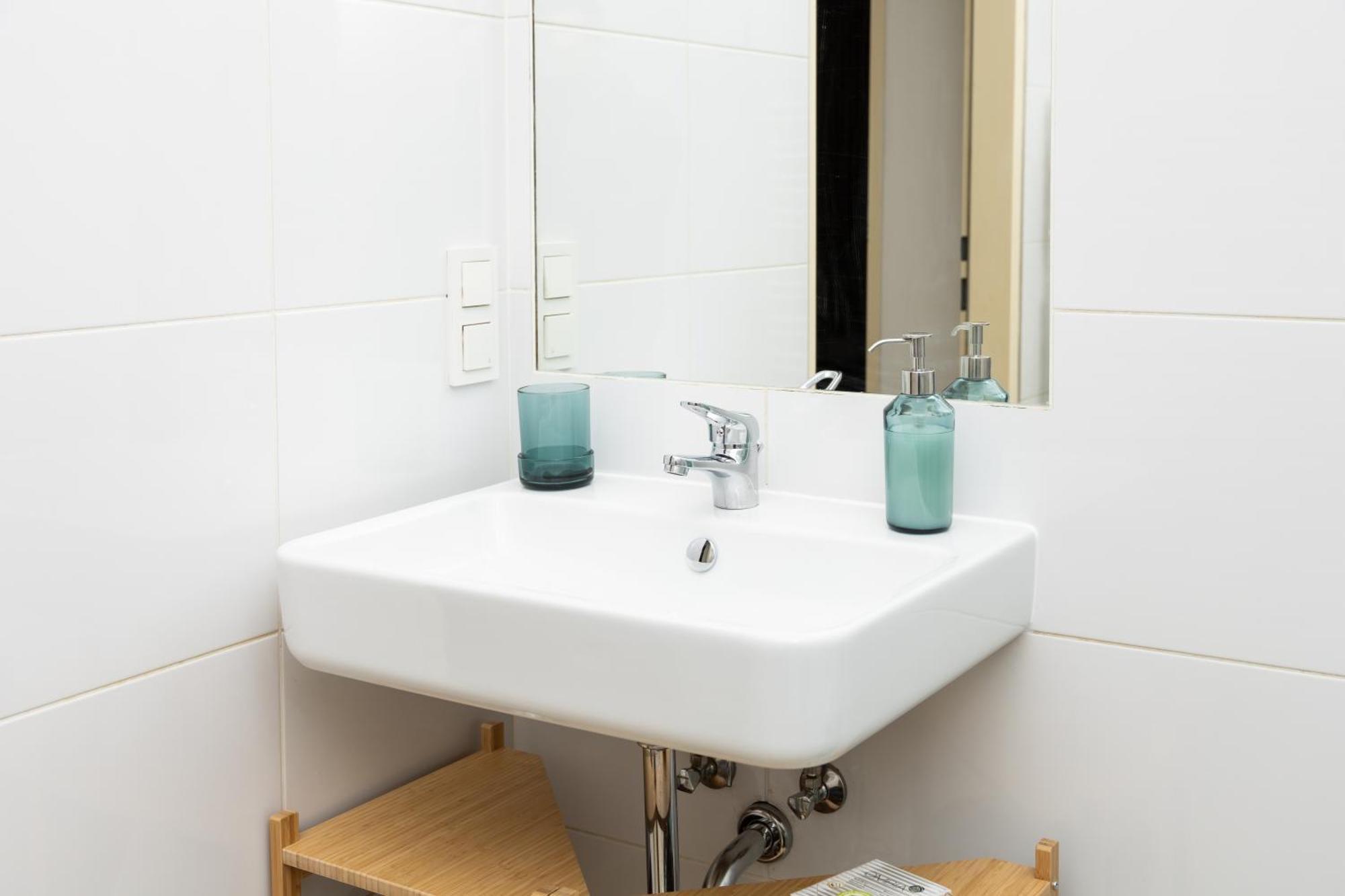 Charming Retreat Walking Distance From Town Centre Apartment Viena Exterior foto